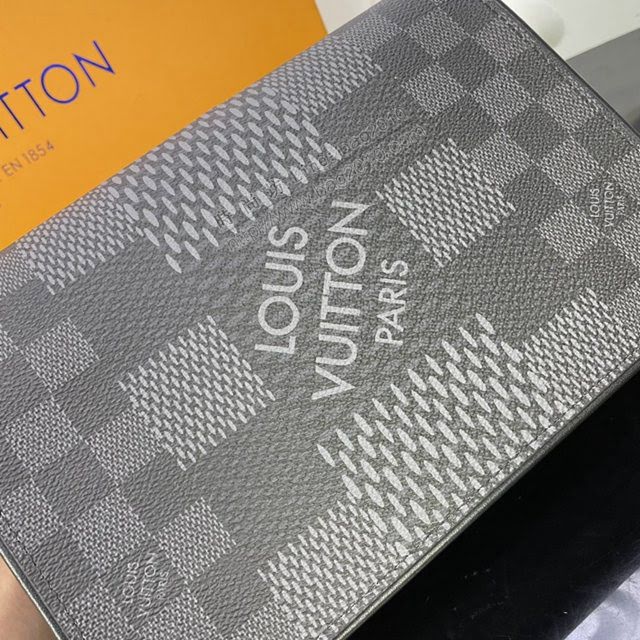 lv新款包包 路易威登Studio郵差包 Damier Graphite 3D帆布 lv傳奇格紋肩背包  ydh3982